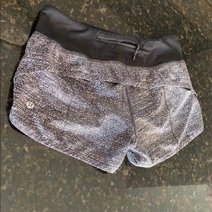 Lululemon speed up short